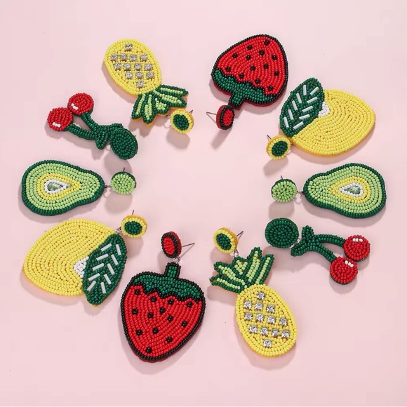 ⚡️FLASH SALE⚡️ Handmade Beaded Cherry Earrings 🍒 - Picture 3 of 3